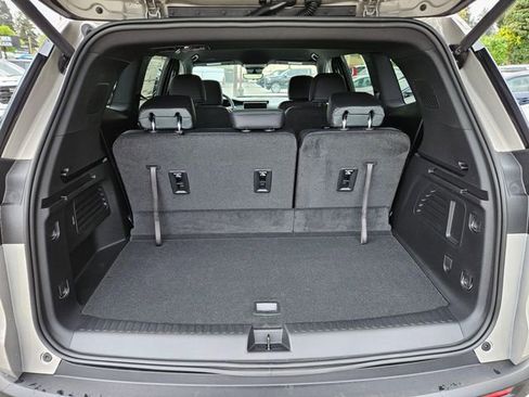 New 2026 GMC Acadia AT4 AWD/4WD image 12