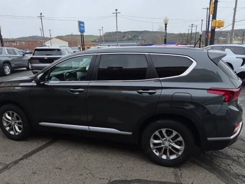 Used 2020 Hyundai Santa Fe SE w/ Cargo Package image 7