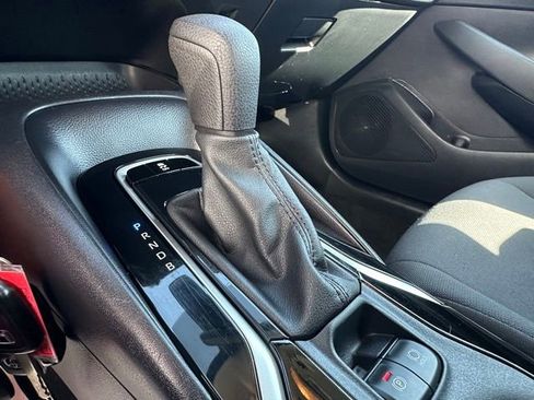 Used 2022 Toyota Corolla LE image 25