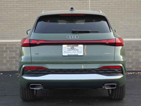 New 2025 Audi Q5 Prestige image 25