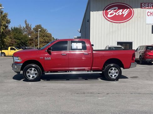 Used 2017 RAM 2500 SLT w/ Luxury Group image 2