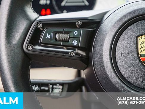 Used 2023 Porsche Taycan 4S w/ Performance Package image 29