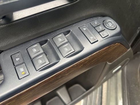 Used 2018 GMC Sierra 2500 Denali w/ Duramax Plus Package image 28