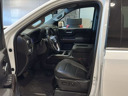Used 2021 GMC Sierra 1500 SLT w/ SLT Premium Package AWD/4WD image 22