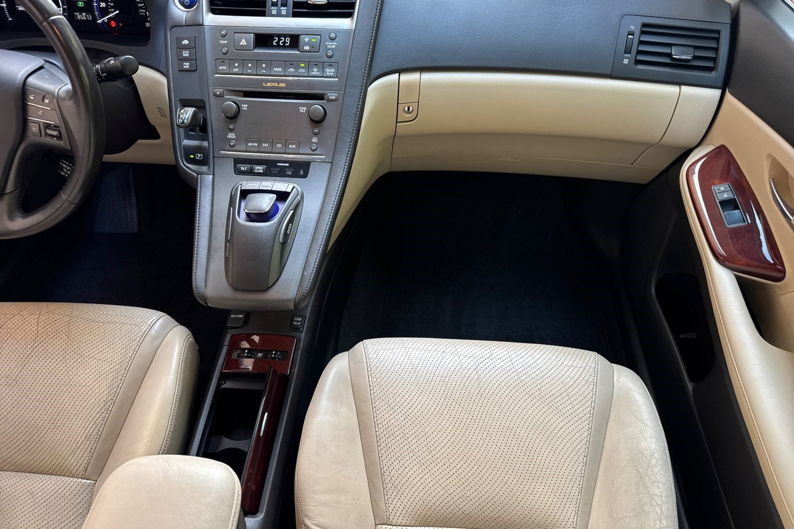 Used 2010 Lexus HS 250h FWD image 30