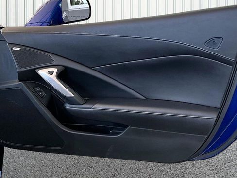 Used 2017 Chevrolet Corvette Stingray Convertible w/ 2LT Preferred Equipment Group RWD image 18