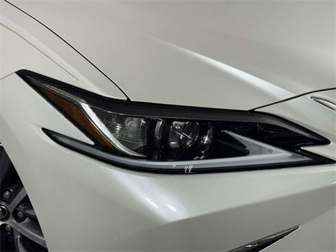Used 2019 Lexus ES 350 image 15