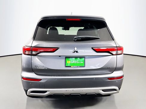 Used 2022 Mitsubishi Outlander SEL Black Edition image 8