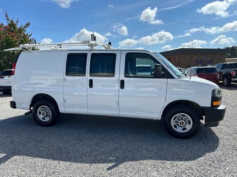 Used 2023 GMC Savana 2500 w/ Driver Convenience Package RWD image 6