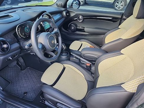 Used 2023 MINI Cooper S w/ MINI Resolute Edition image 9