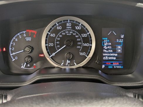 Used 2020 Toyota Corolla LE image 14