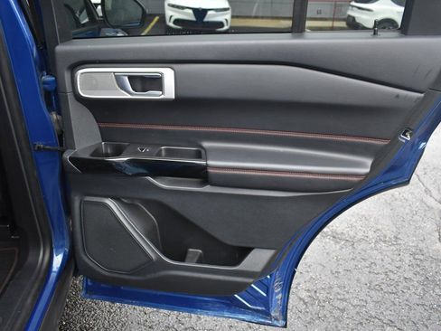 Used 2022 Ford Explorer ST-Line w/ Class IV Trailer Tow Package image 16