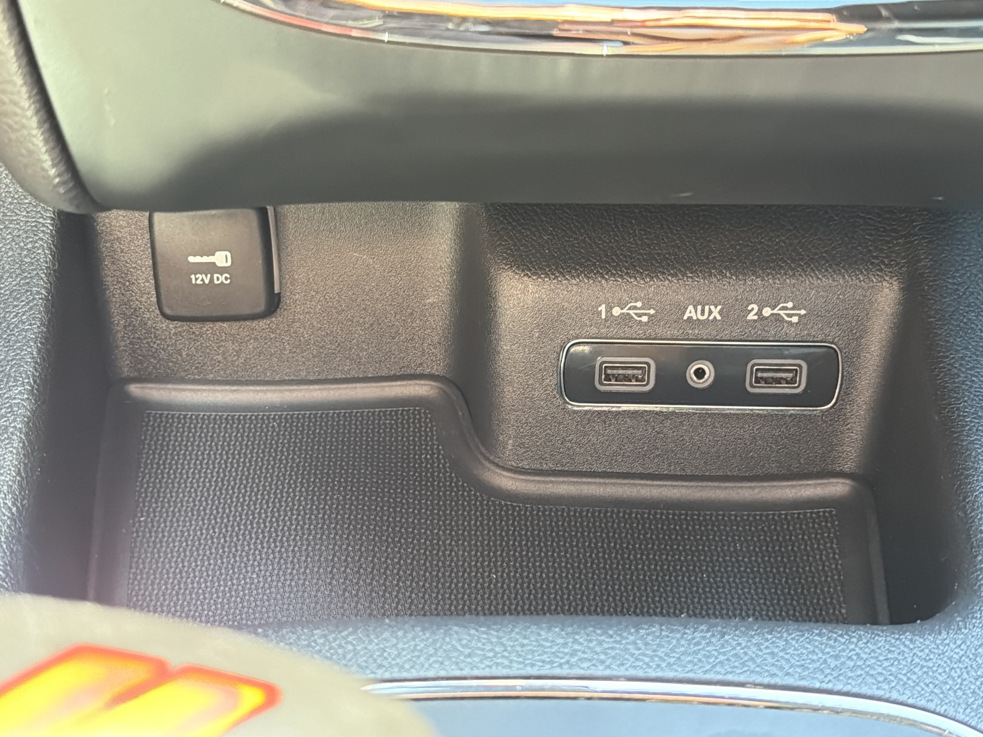 Used 2020 Dodge Durango R/T w/ Blacktop Package AWD/4WD image 23
