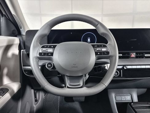 New 2026 Hyundai Ioniq 5 SEL AWD/4WD image 11