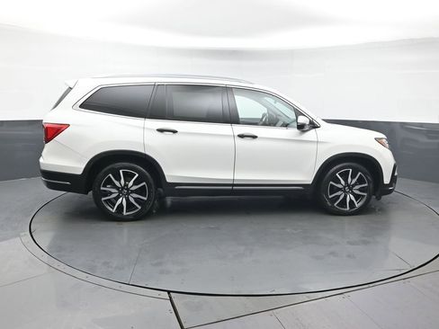 Used 2021 Honda Pilot Touring image 7