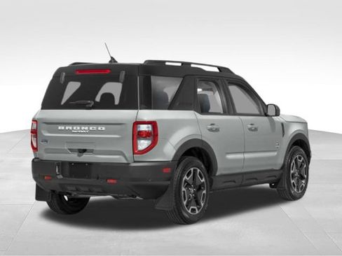 Used 2024 Ford Bronco Sport Outer Banks w/ Tech Package AWD/4WD image 35