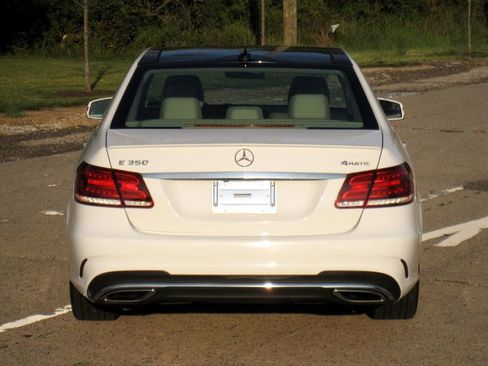 Used 2016 Mercedes-Benz E 350 4MATIC Sedan w/ Premium Package image 14