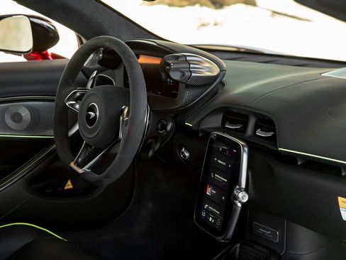 New 2025 McLaren Artura Spider image 26