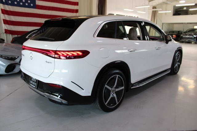 Used 2023 Mercedes-Benz EQS 580 4MATIC SUV image 43