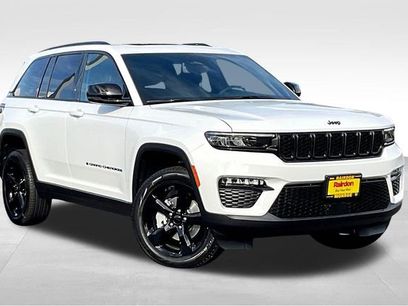 New 2025 Jeep Grand Cherokee Limited w/ Black Appearance Package