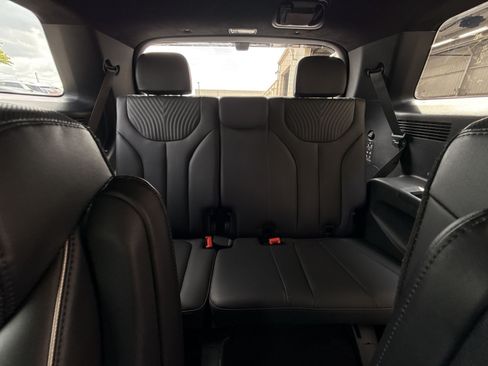 Certified 2024 Hyundai Palisade Calligraphy AWD/4WD image 26