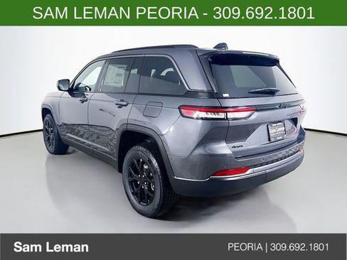 New 2026 Jeep Grand Cherokee Altitude AWD/4WD image 5