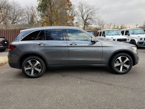 Used 2021 Mercedes-Benz GLC 300 4MATIC image 5