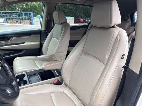 Used 2024 Honda Odyssey EX-L image 9