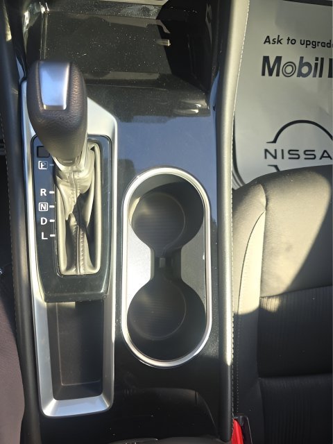 Certified 2023 Nissan Altima 2.5 SV FWD image 16