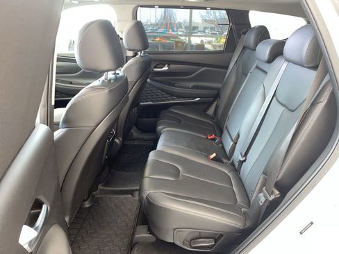 Used 2023 Hyundai Santa Fe SEL w/ Premium Package image 12