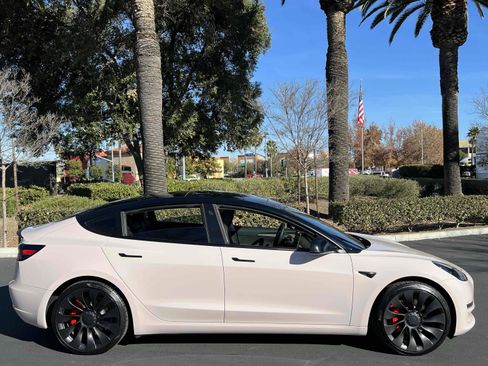 Used 2023 Tesla Model 3 Performance image 22