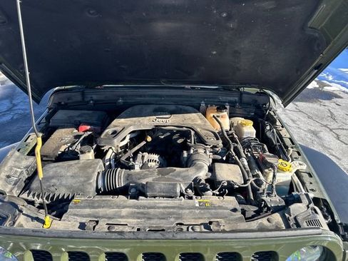 Used 2020 Jeep Wrangler Unlimited Sport S image 23