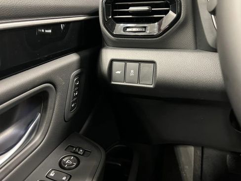 New 2025 Honda Pilot Touring image 19