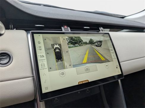 Used 2024 Land Rover Discovery Sport S image 25