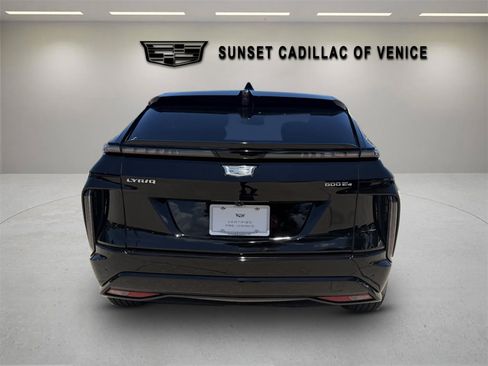 Used 2024 Cadillac Lyriq Sport AWD/4WD image 4