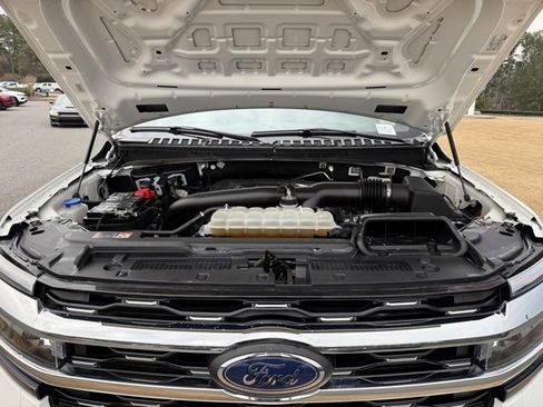 Used 2024 Ford Expedition Max Limited image 35