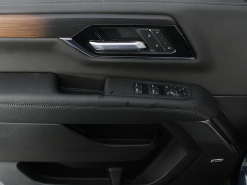 New 2026 GMC Yukon XL Denali w/ Sun & Power Step Package image 16