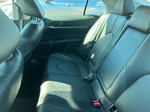 Used 2022 Toyota Camry XSE image 8
