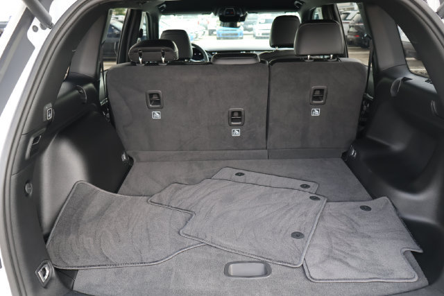 New 2026 Jeep Grand Cherokee Altitude RWD image 7