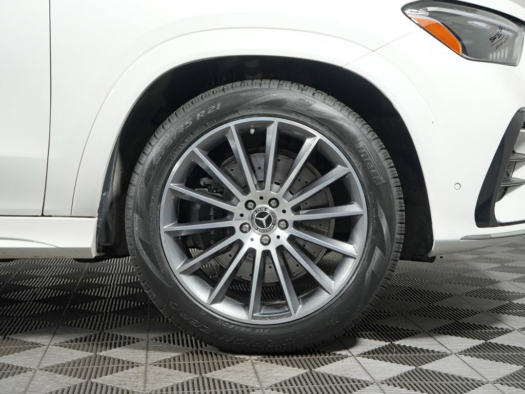 Used 2024 Mercedes-Benz GLE 450e 4MATIC image 12