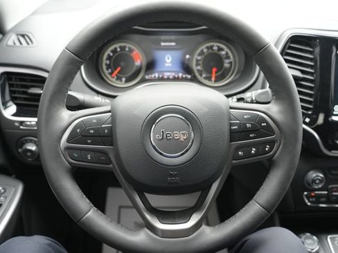 Used 2022 Jeep Cherokee Limited AWD/4WD image 27
