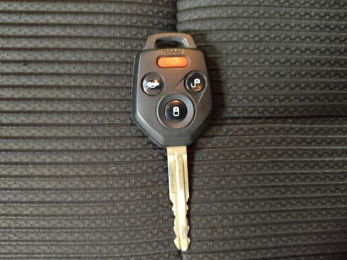 Used 2022 Subaru Legacy image 32