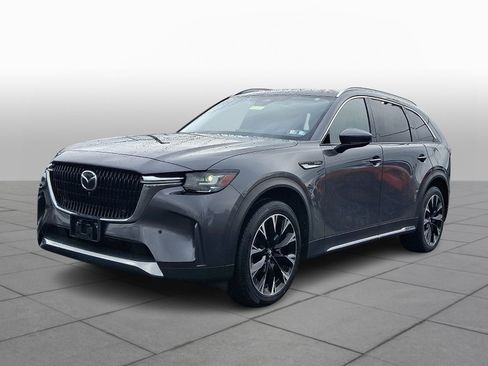Certified 2024 MAZDA CX-90 Plug-In Hybrid w/ Premium Plus AWD/4WD image 4