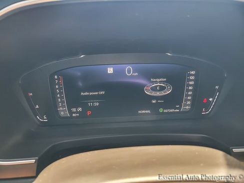 Used 2025 Honda Pilot Black Edition image 15
