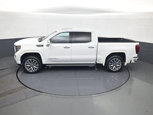 Used 2022 GMC Sierra 1500 Denali w/ Denali Reserve Package AWD/4WD image 20