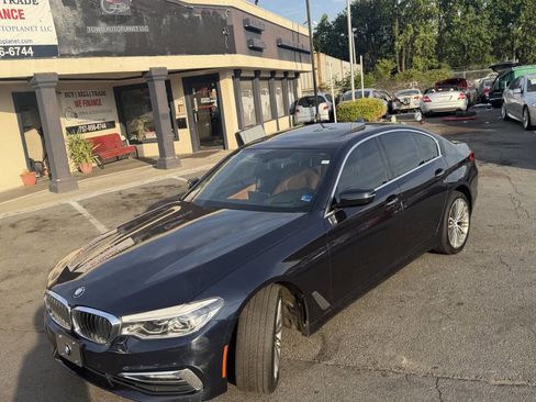 Used 2017 BMW 530i xDrive AWD/4WD image 18