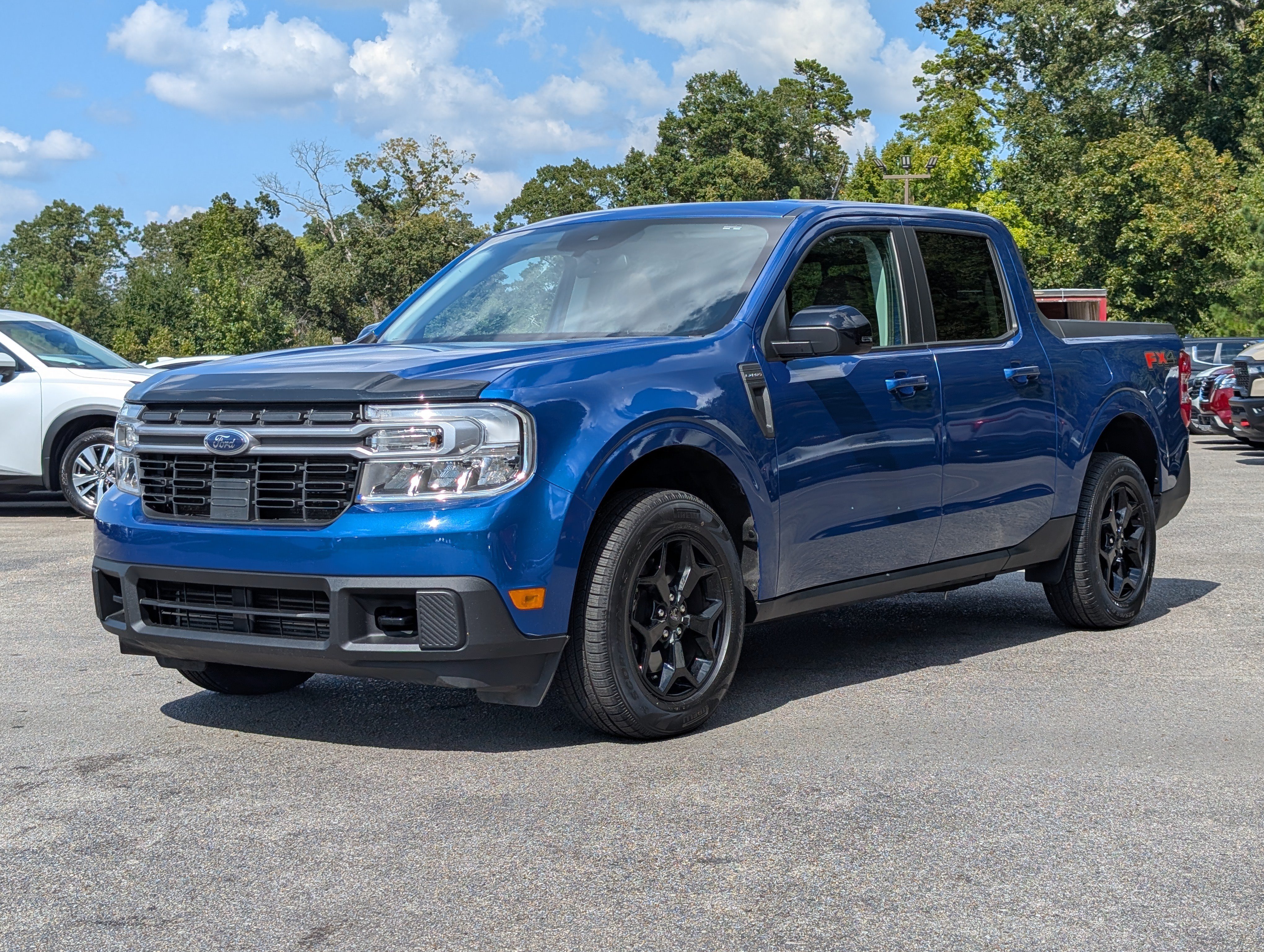 Used 2024 Ford Maverick Lariat w/ FX4 Off-Road Package AWD/4WD image 5
