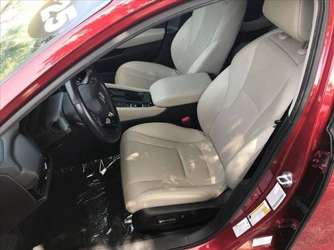 Used 2025 Honda Accord EX-L image 14