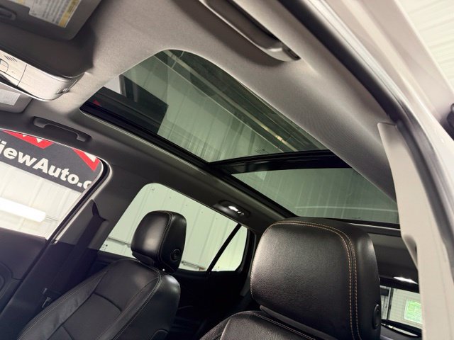 Used 2021 GMC Terrain SLT w/ Elevation Edition AWD/4WD image 18