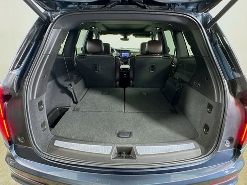 Used 2020 Cadillac XT6 Premium Luxury image 28